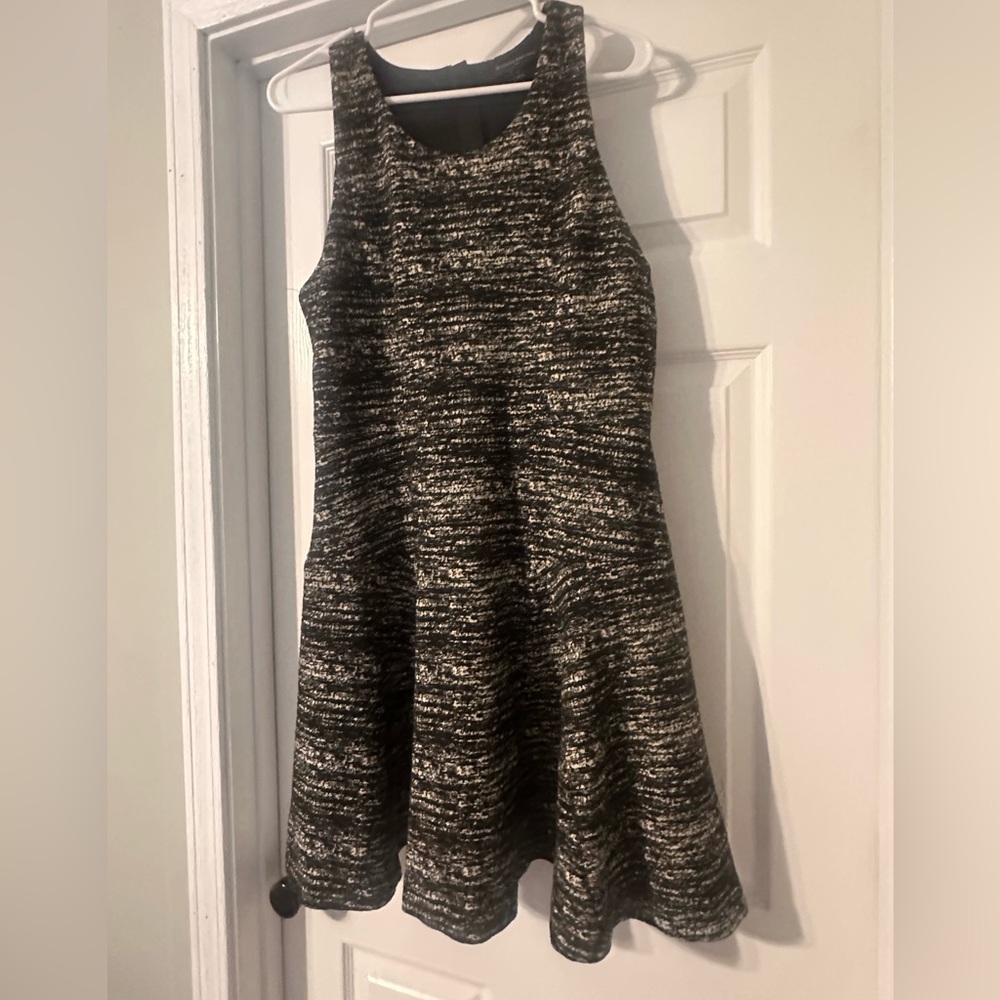 Banana Republic Black and White Fit and Flare Dress size 12
